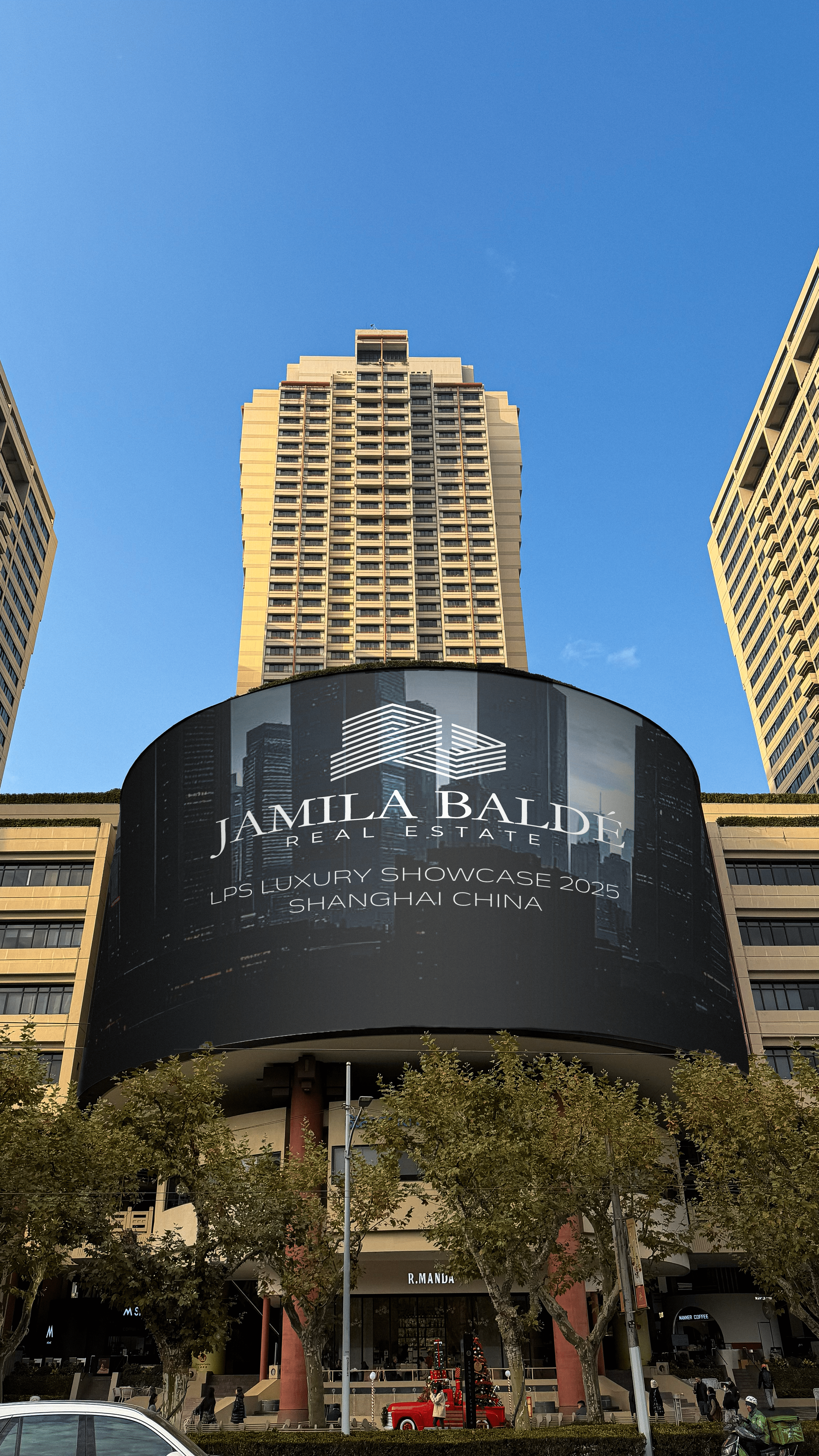 Marca em destaque no coração de Shanghai — LPS Luxury Showcase 2025.