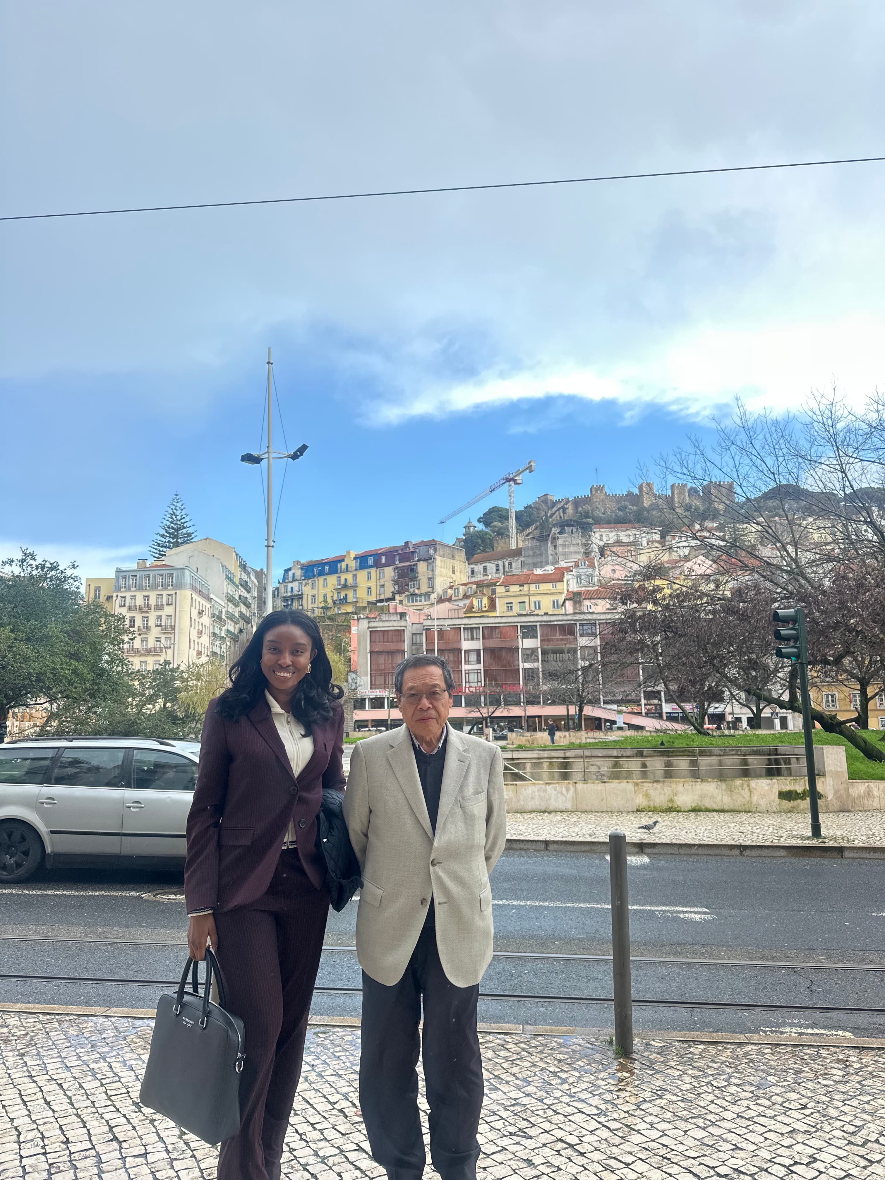 Com o Presidente da Câmara de Comércio China-Portugal — Y Ping Chow.