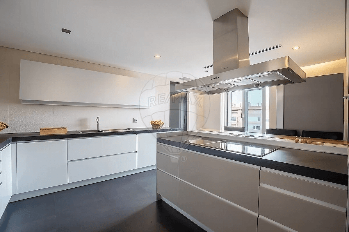 James Edition — Luxury real estate · International